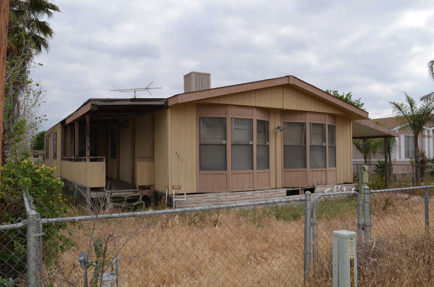 We Buy Mobile Homes Riverside Sell Your Home For Cash!