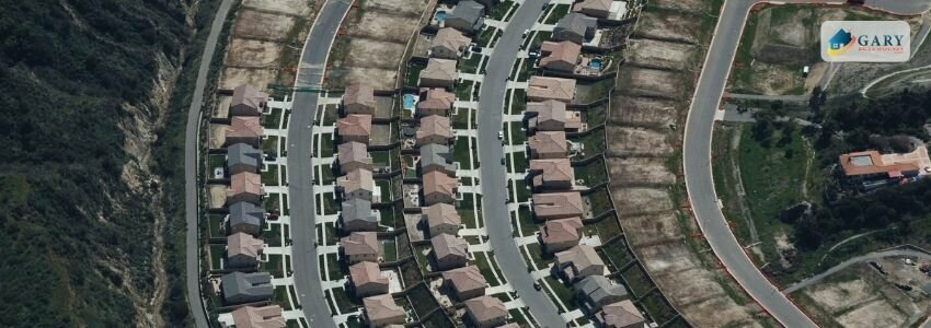 how to sell vacant land by these rows of houses