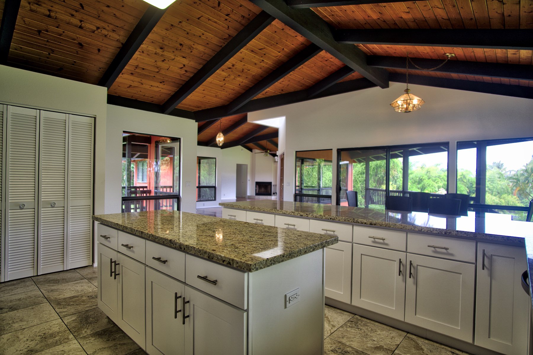 Large House for Sale in Keaau, Big Island of Hawaii