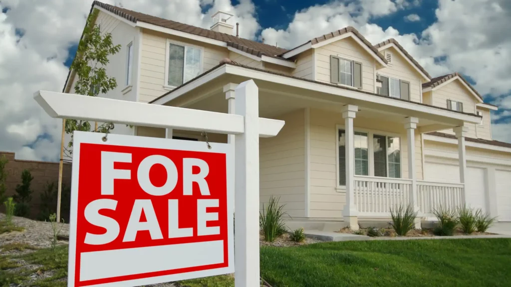 Selling a House Fast vs. Traditional Sale in Detroit, MI