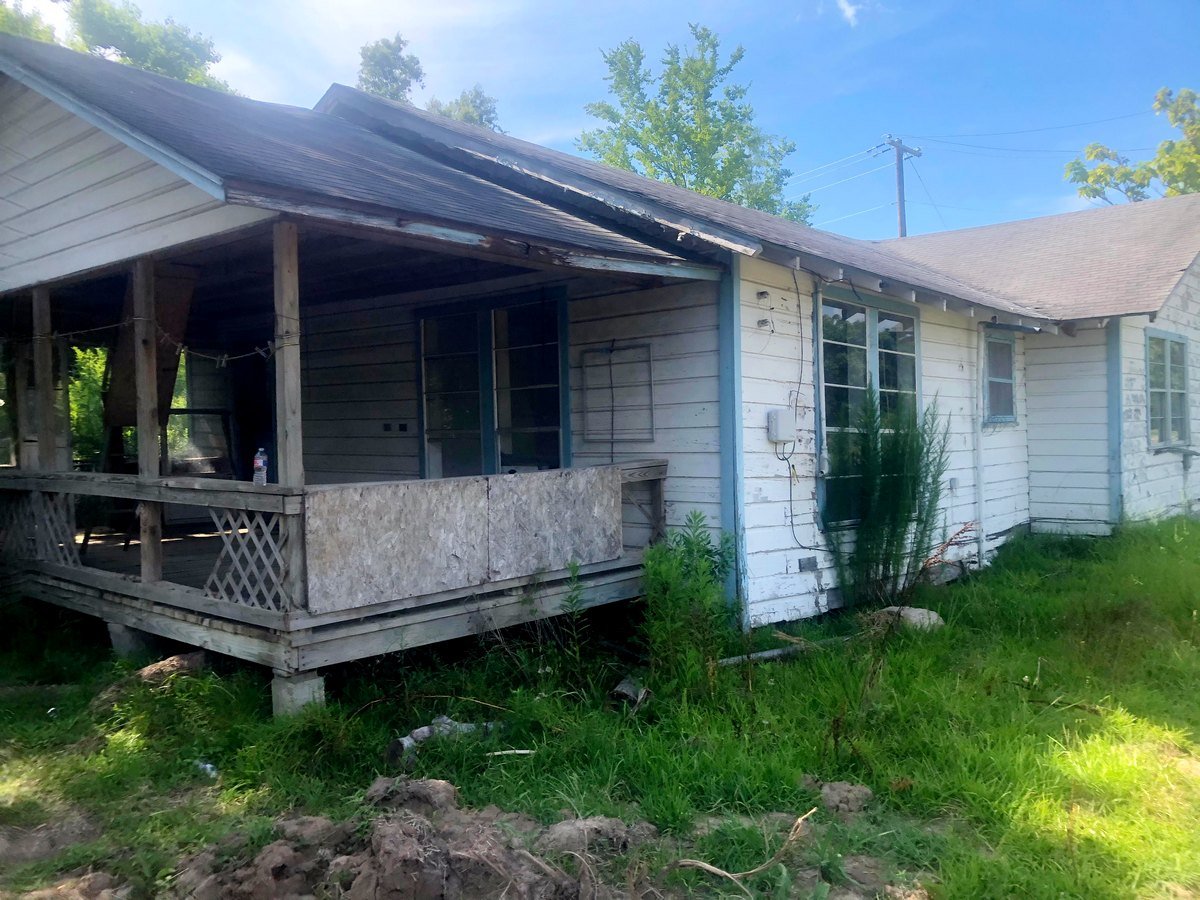 3br/1ba House Diboll, TX JLS Home Buyers