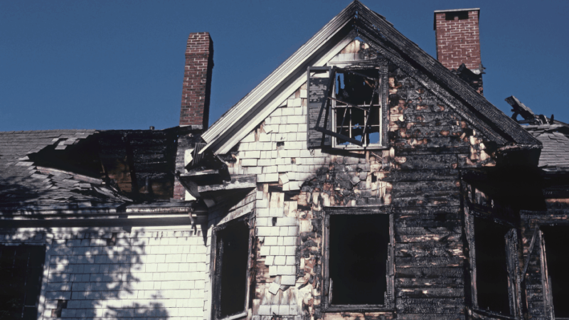 Selling a Fire-Damaged House Without Repairs in Los Angeles
