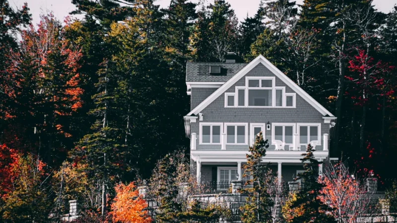 Should You Fix Code Violations Before Selling