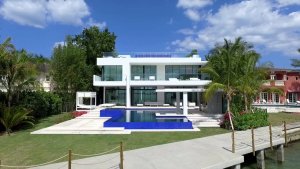 We Buy Ugly Houses North Bay Village Florida In Any Condition