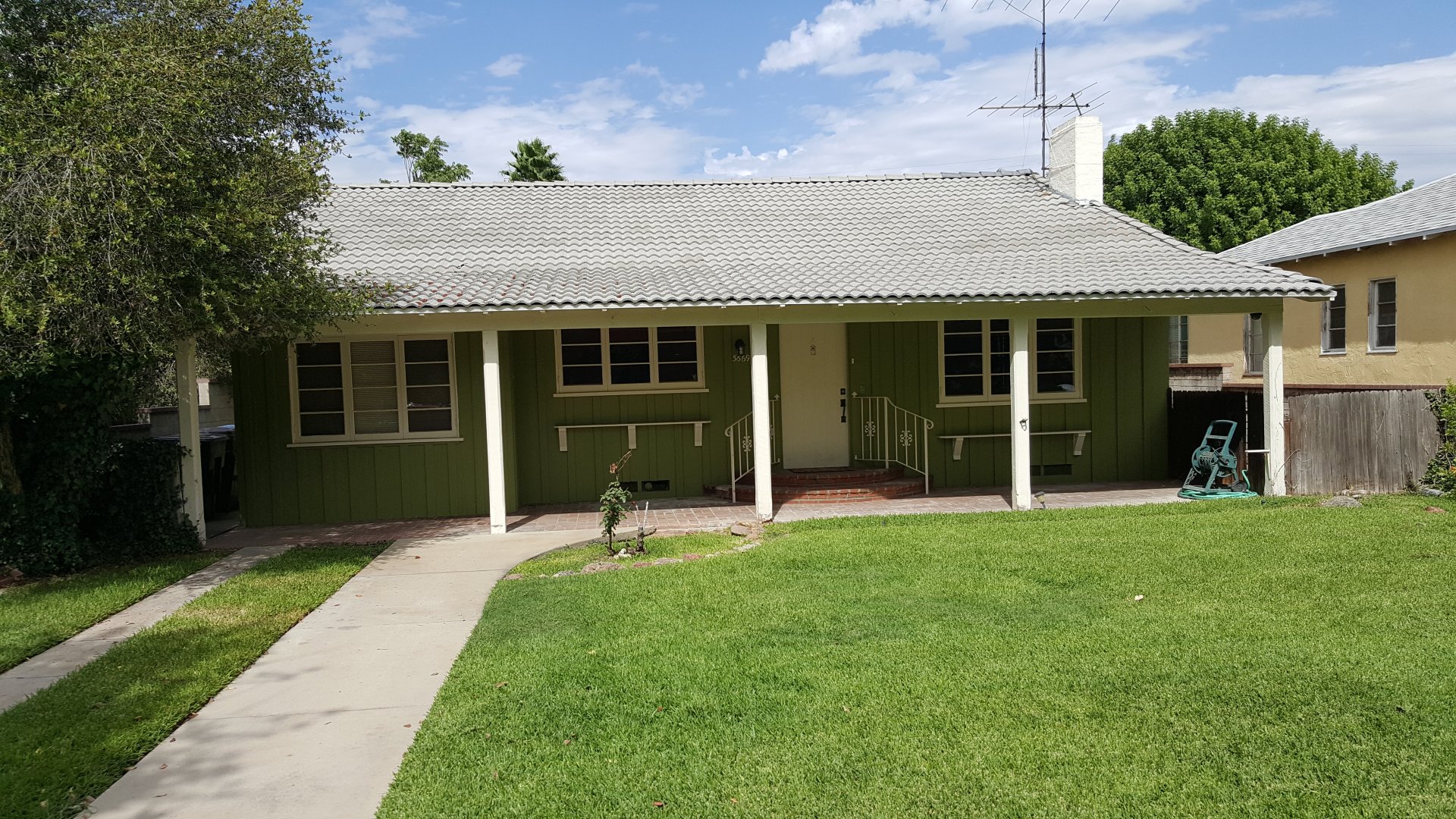 Briscoe Street Mayflower Group