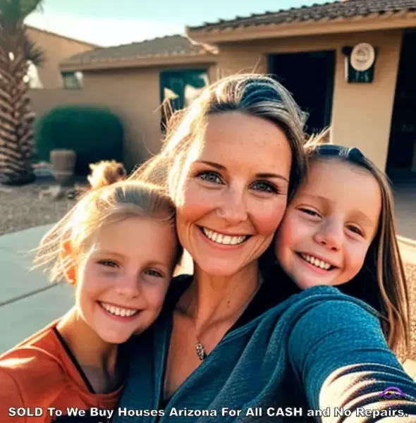 Happy home seller Tabitha and her kids taking a selfie in Queen Creek, AZ after selling their house to We Buy Houses Arizona