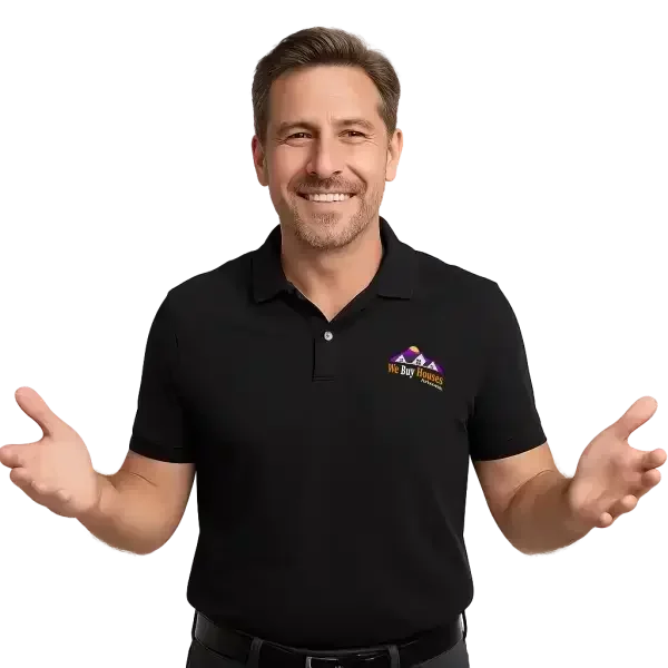 Cash home buyer representative in Phoenix offering fast and fair house offers.