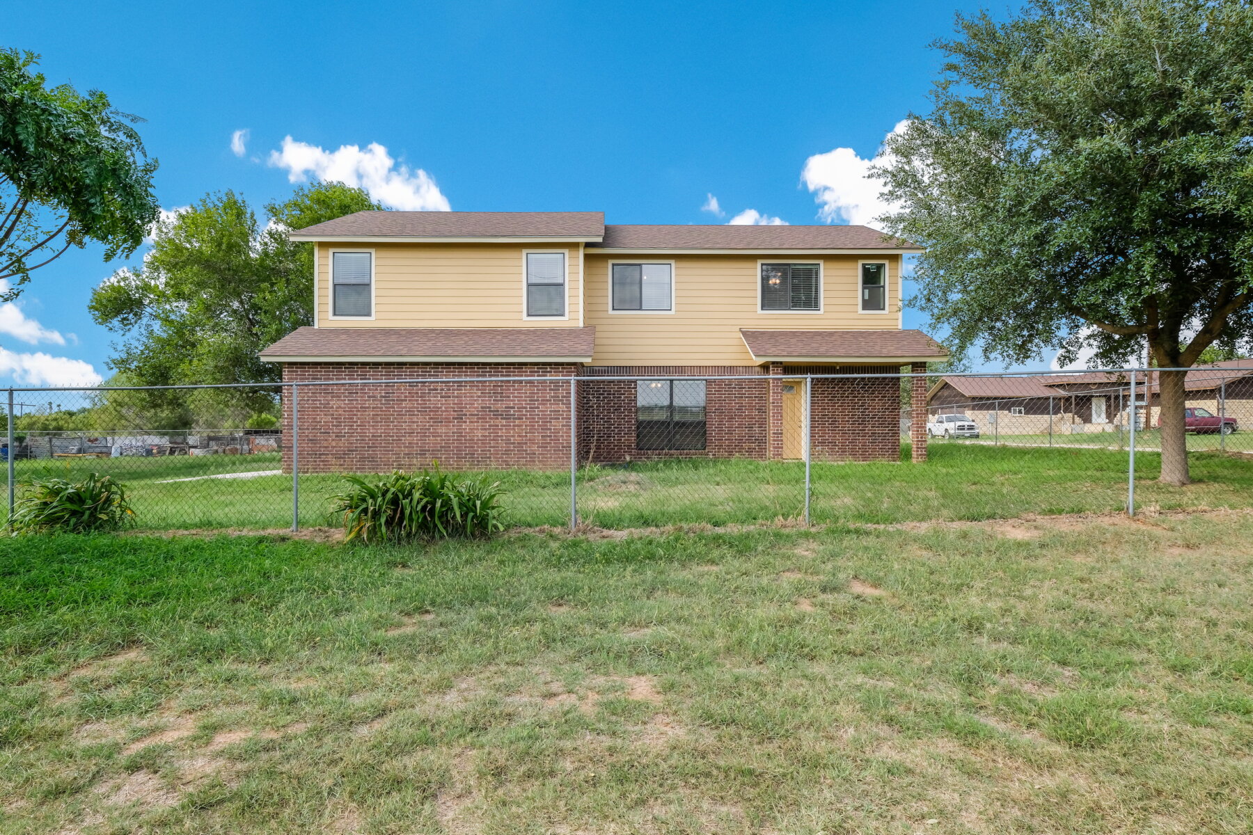 Home for Sale 15280 Cassiano Rd Elmendorf TX Faye Y Taylor with