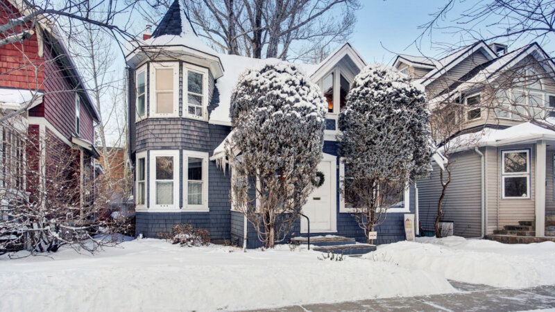 Selling a Calgary house as-is that needs repairs