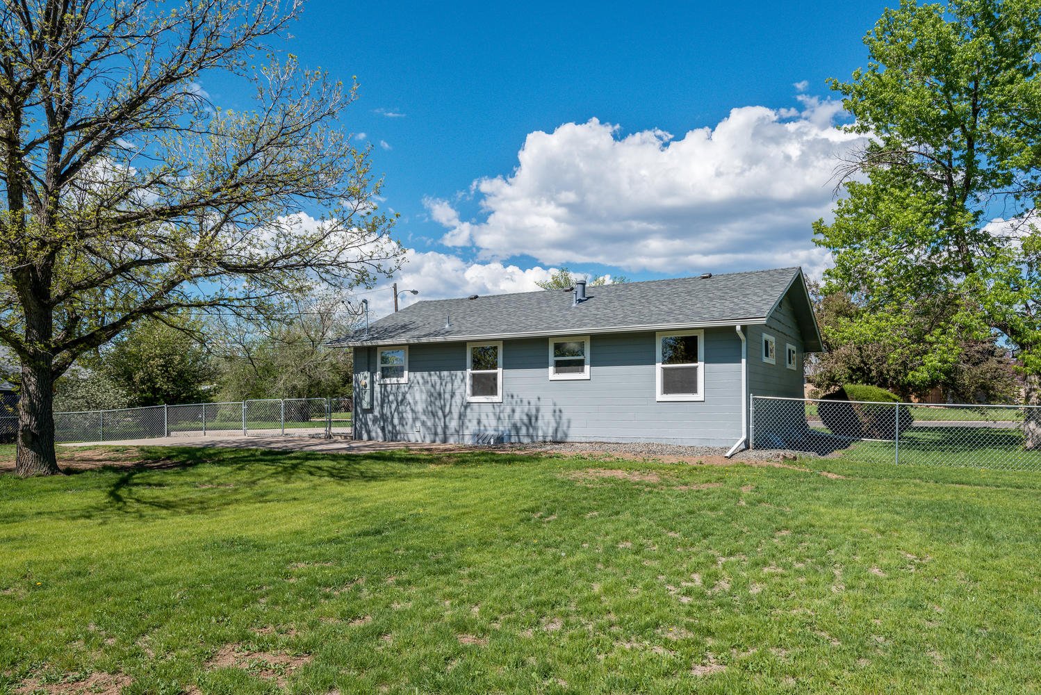 Great Lakewood location! Best kept secret in Denver! David Novak