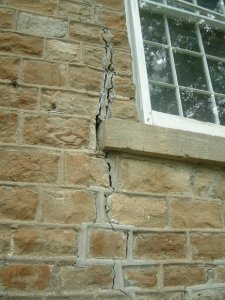 Sell a house with foundation problems in Dallas Fort Worth TX