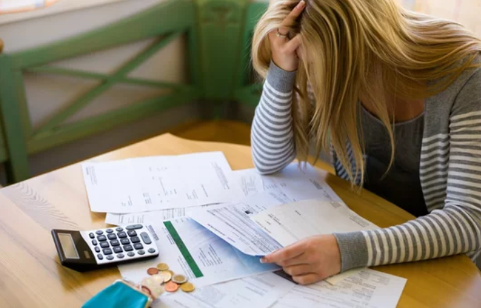 Avoid Borrowing More Than You Can Afford When Buying a House - Debt