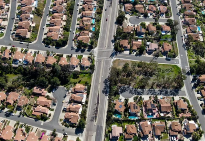 Selling Your House in a Subdivision- Town