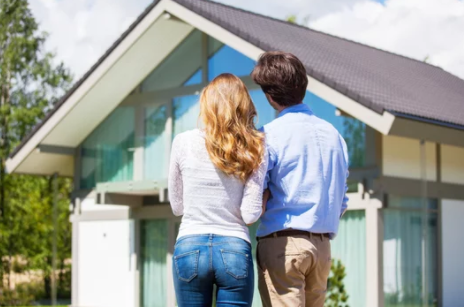 Families are broken and strong - Couple