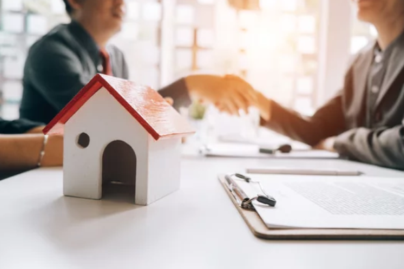 Buy a Home Using Rent to Own Contracts - Closing