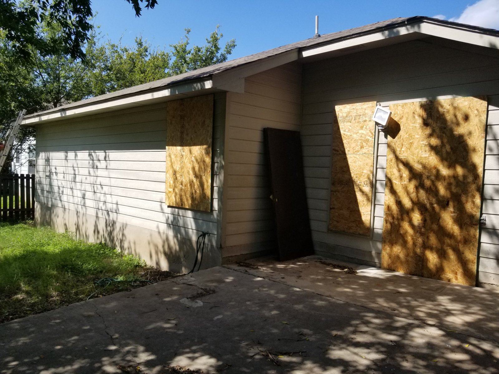 Selling A House That Needs Repairs In Austin