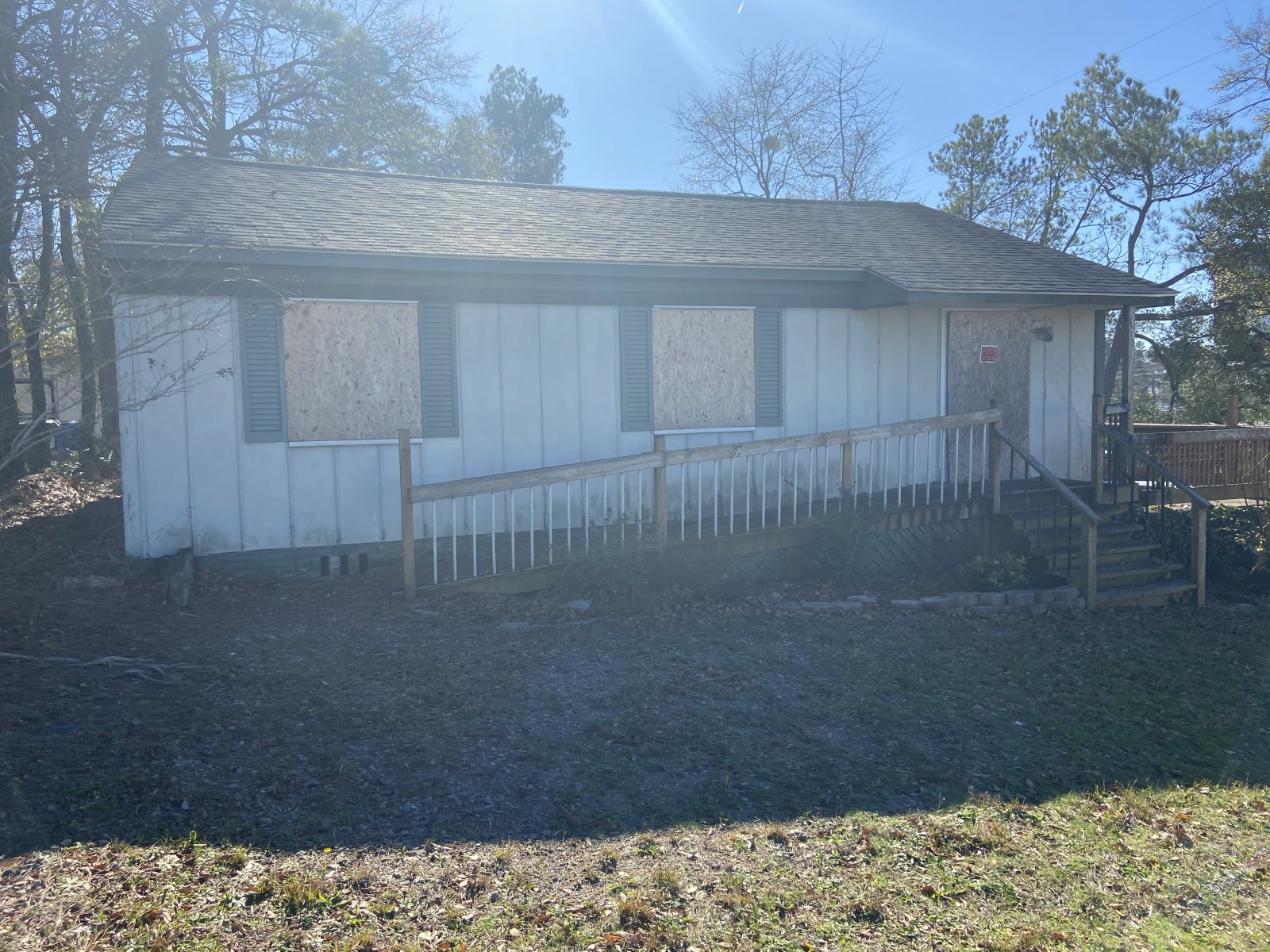 Great Rental Opportunity Residential / Commercial Zoned Midlands