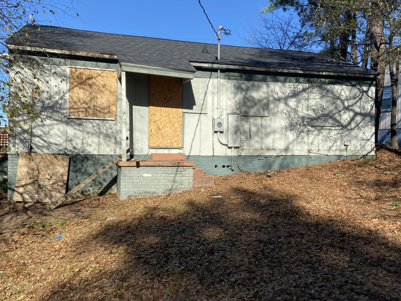 Great Rental Opportunity Residential / Commercial Zoned Midlands Investment Properties