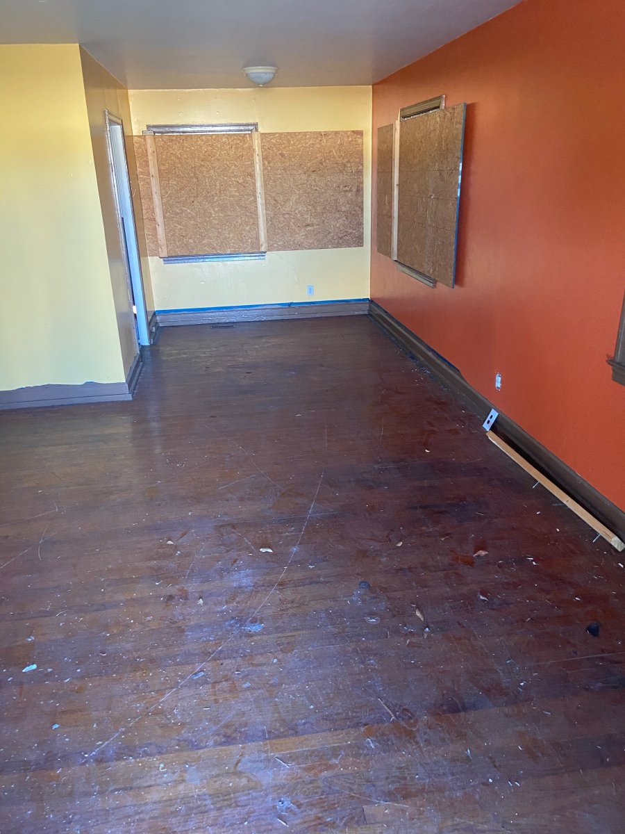 Great Rental Opportunity Residential / Commercial Zoned Midlands