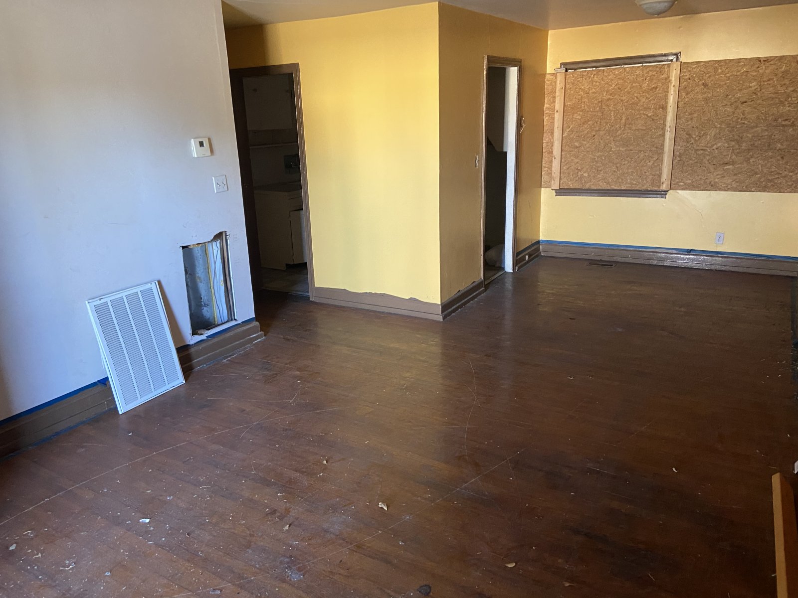 Great Rental Opportunity Residential / Commercial Zoned Midlands