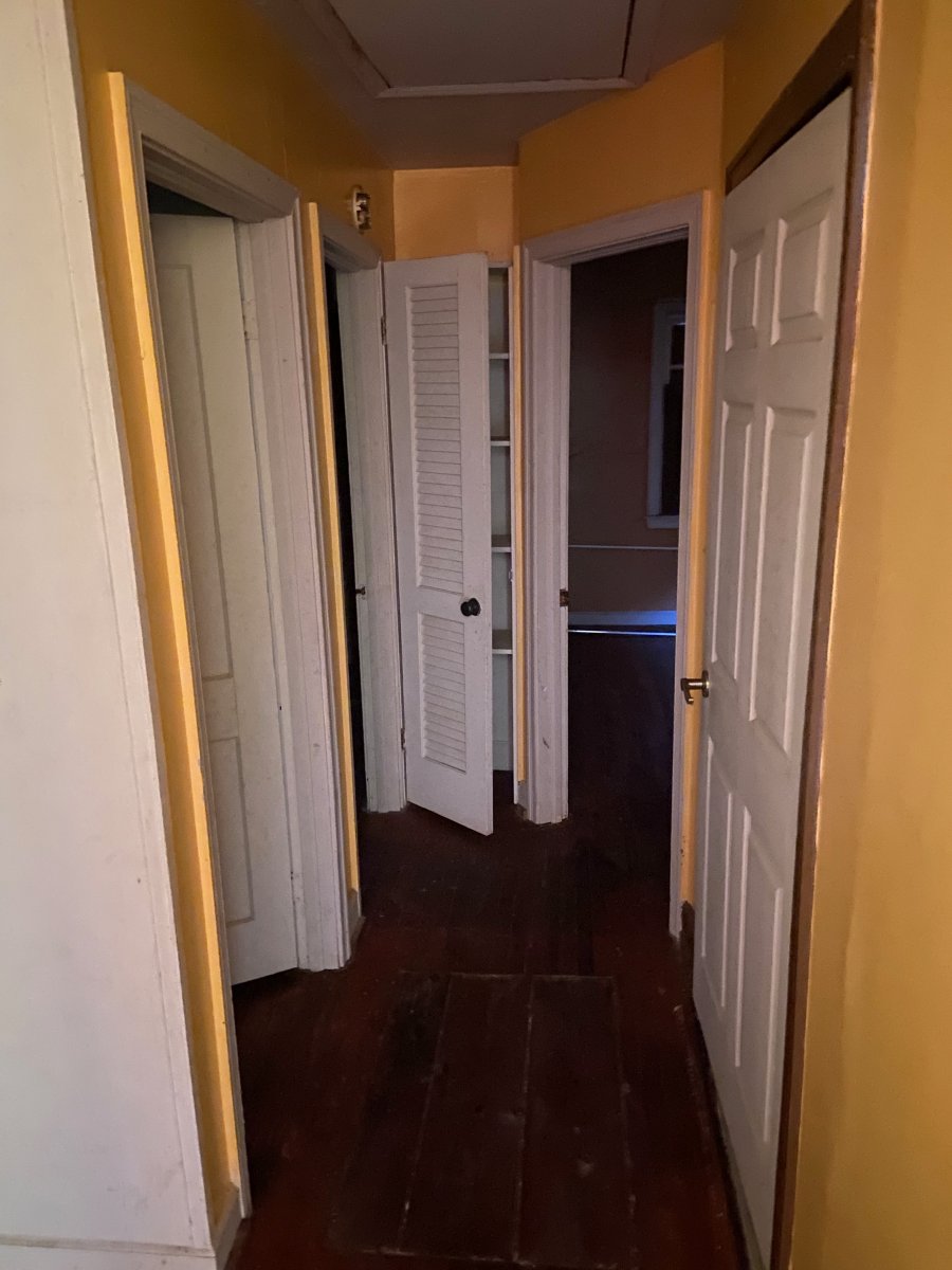 Great Rental Opportunity Residential / Commercial Zoned Midlands