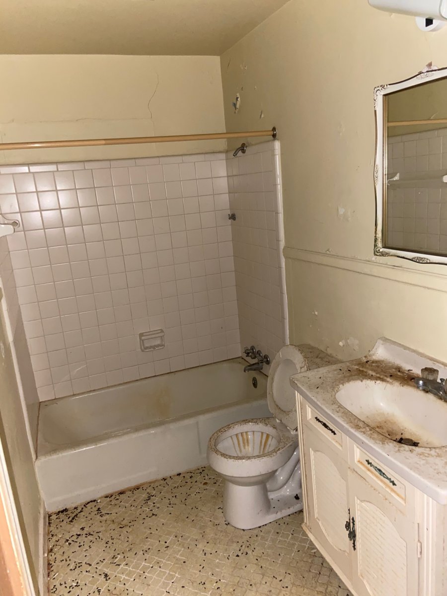 Great Rental Opportunity Residential / Commercial Zoned Midlands