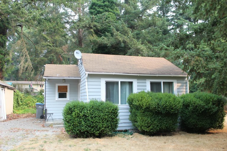 Bremerton WA Fixer house sold to kind house buyers