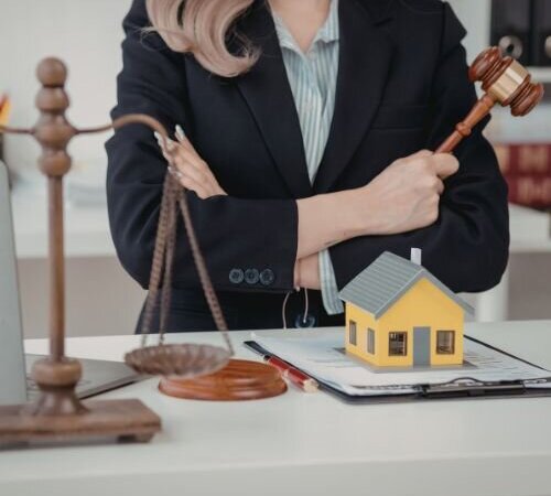 Selling a Property With a Pending Lawsuit