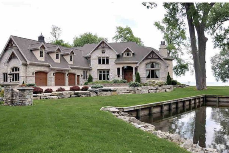 You Need to Know Buying a Lake Winnebago Property