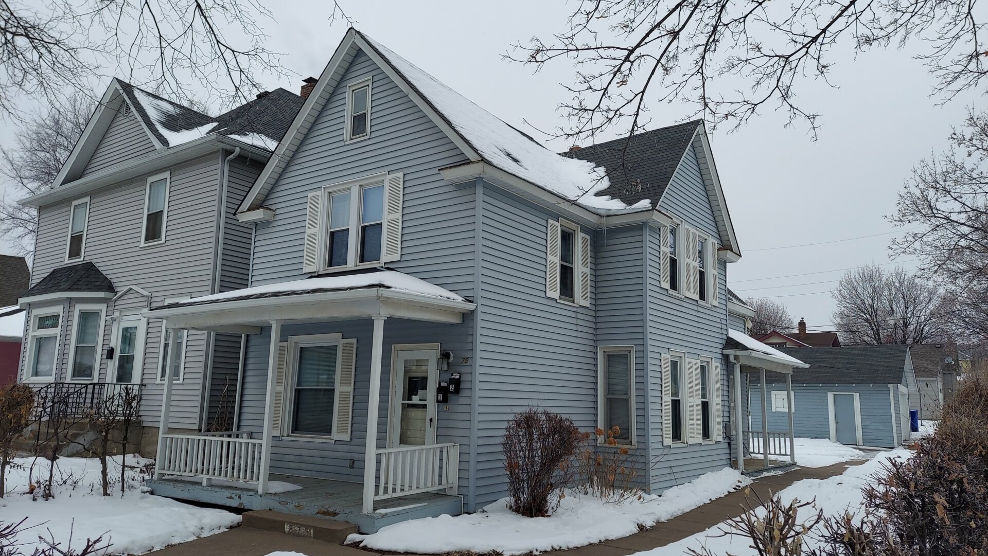Eastside of St Paul Duplex or Triplex…You Decided Investment Property