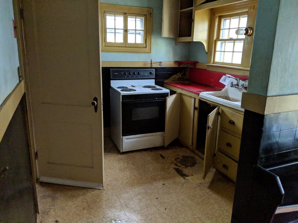 44 Melville st Springfield MA Ruby Realty LLC