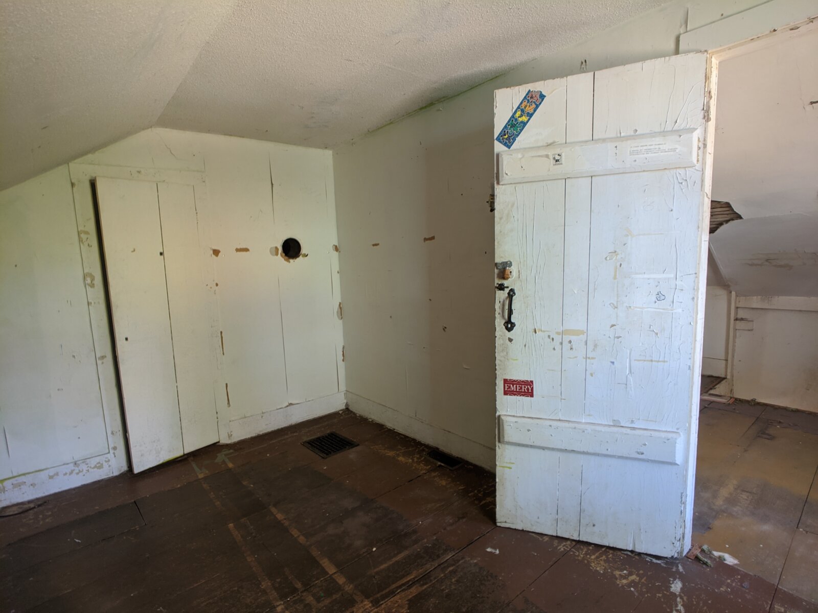 79 Prospect Street East Longmeadow, MA Ruby Realty LLC