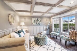 Professional Home Staging- Beautiful Lake Stevens living room