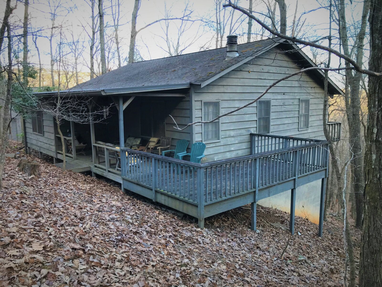 Cozy Cabin in Big Canoe gated community Jasper GA under 200,000