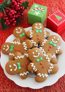 Spiced-Gingerbread-Man-Cookies-1