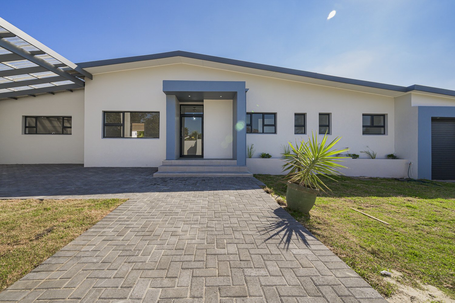 Sunridge Park, PortElizabeth Louw Lochner Properties