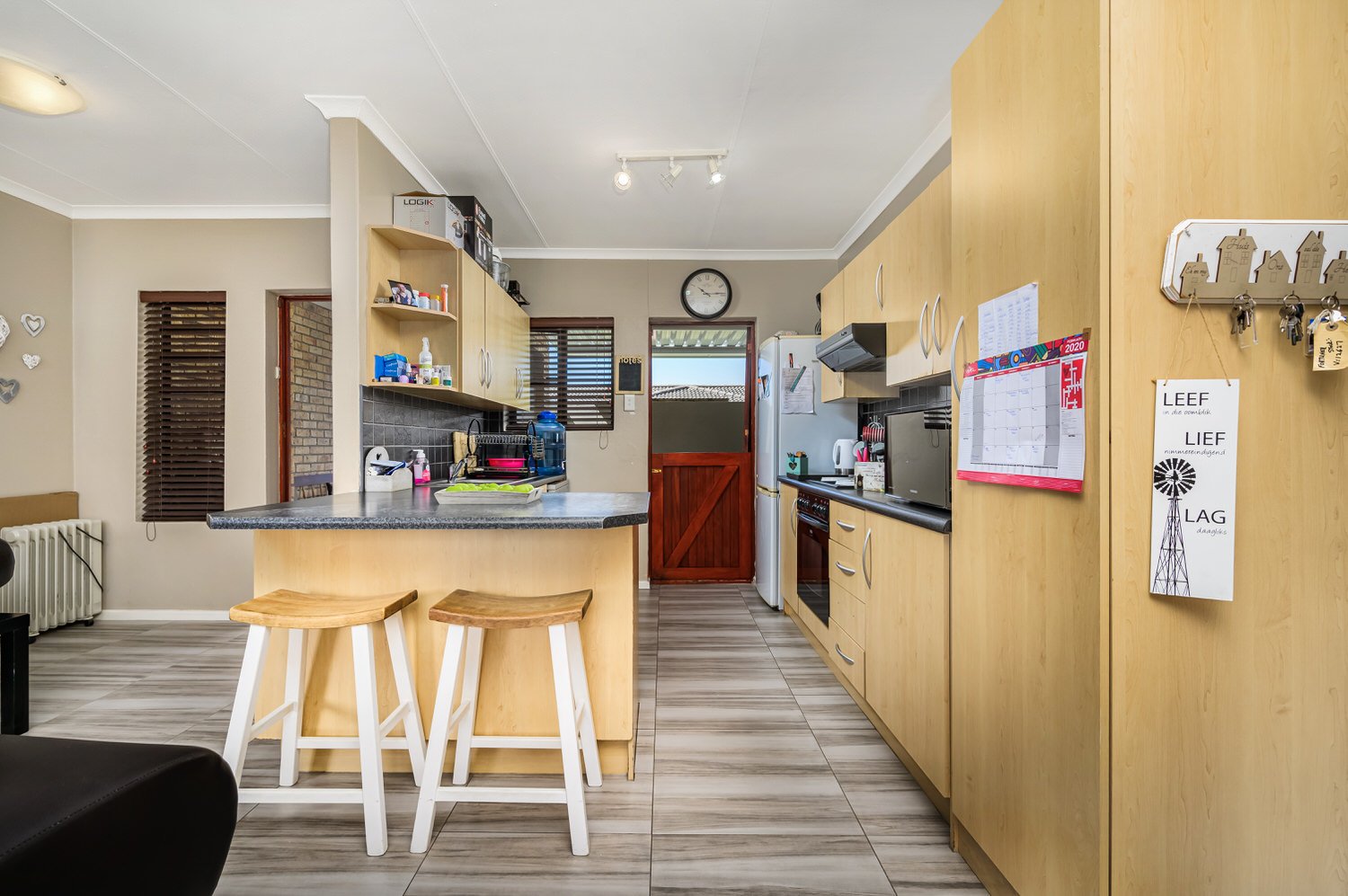 27 Novello Gardens,Hunters Retreat, PortElizabeth Louw Lochner