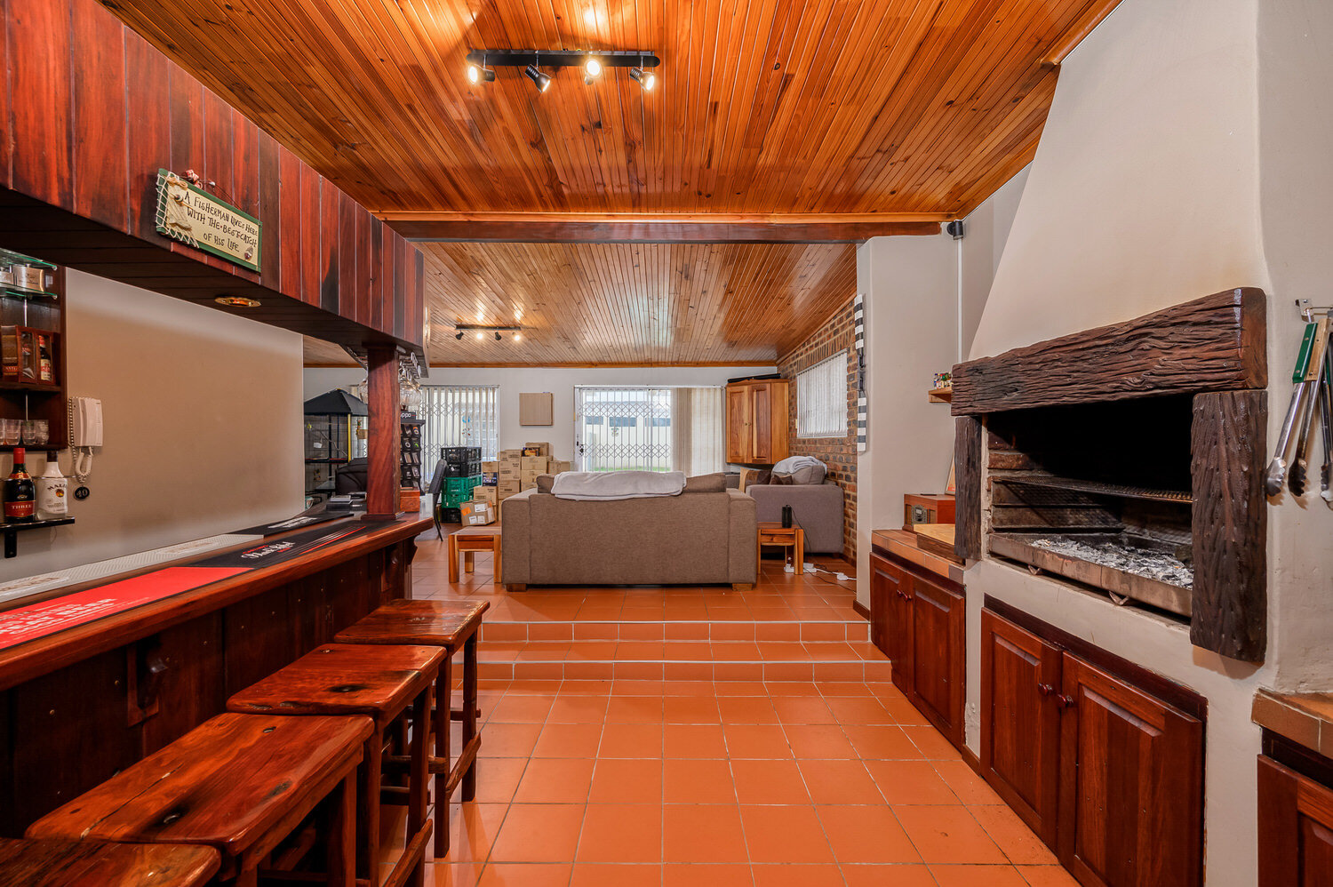 4 Bedroom House for Sale in Sunridge Park, PortElizabeth Louw