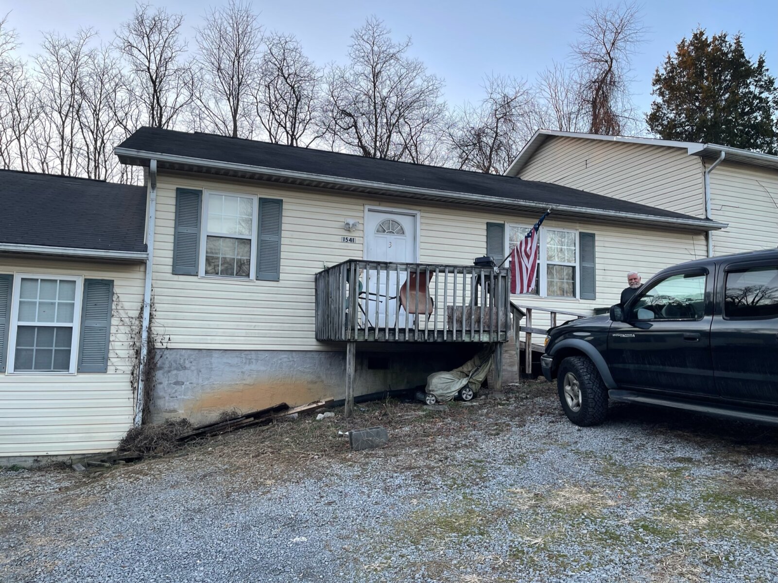 4 Plex! 1541 Southside Rd, Elizabethton, TN 37643 AwesomeCashBuyers