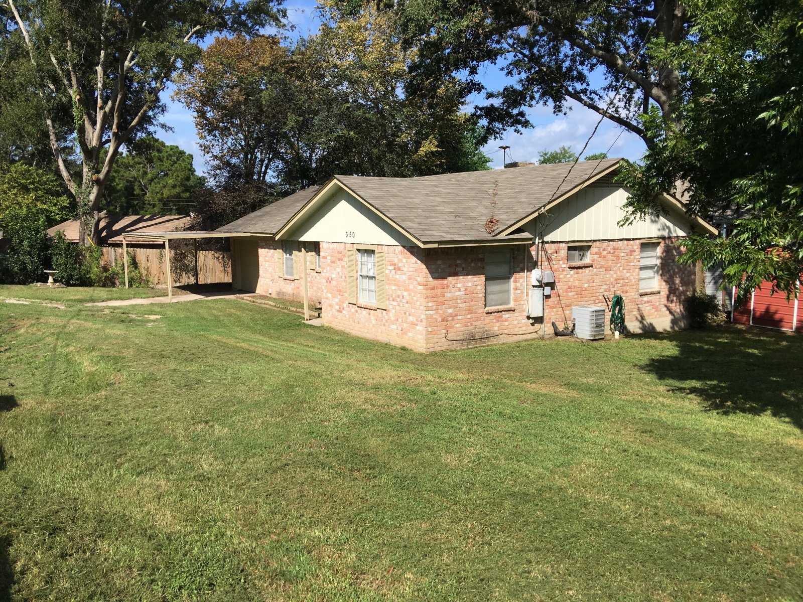 350 Sandy Ridge Drive, Livingston, TX 77351
