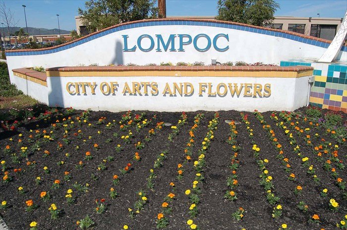 We Buy Houses in Lompoc Sell AsIs Quick Home Offers®