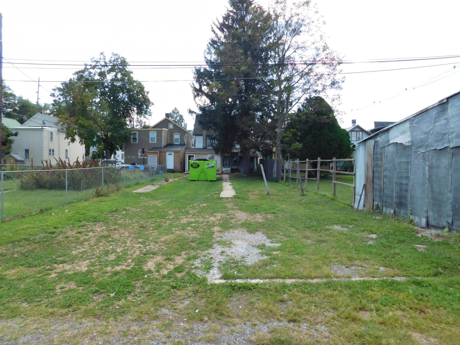 Beautifully Renovated Full Duplex Investment Property TriState Off