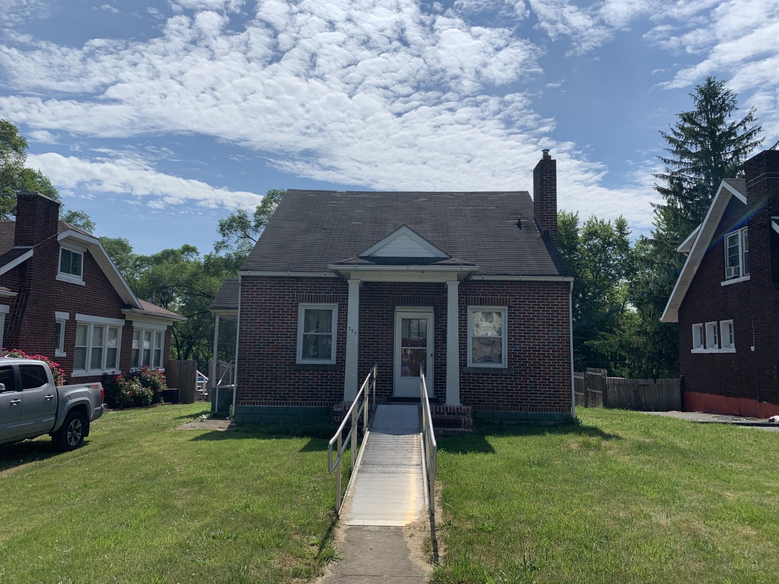 Fixer Upper Single Family All Brick Cape Cod in Martinsburg 59,695