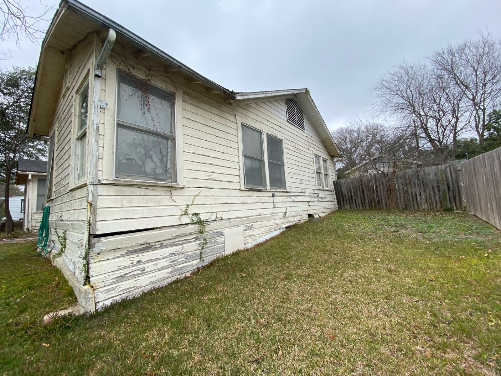 871 Burr Rd HOT Wholesale Deal in San Antonio, TX