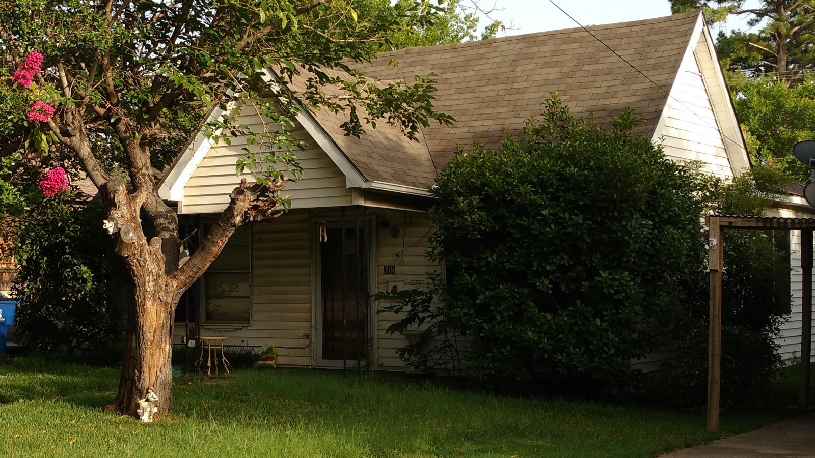 314 W Murray St Denison TX 75020 Moore Acquisitions LLC