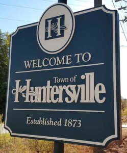 Sell my house fast Huntersville NC picture of sign.
