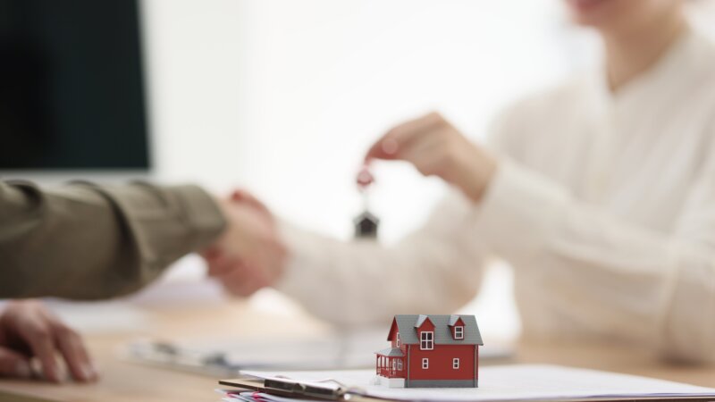 Selling-a-House-During-Divorce-Without-Legal-Stress