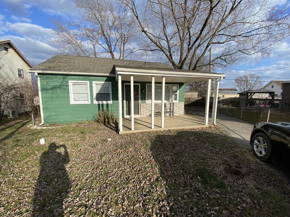 21 Yawmeter Dr, Middle River, MD 21220 4 Brothers Investment