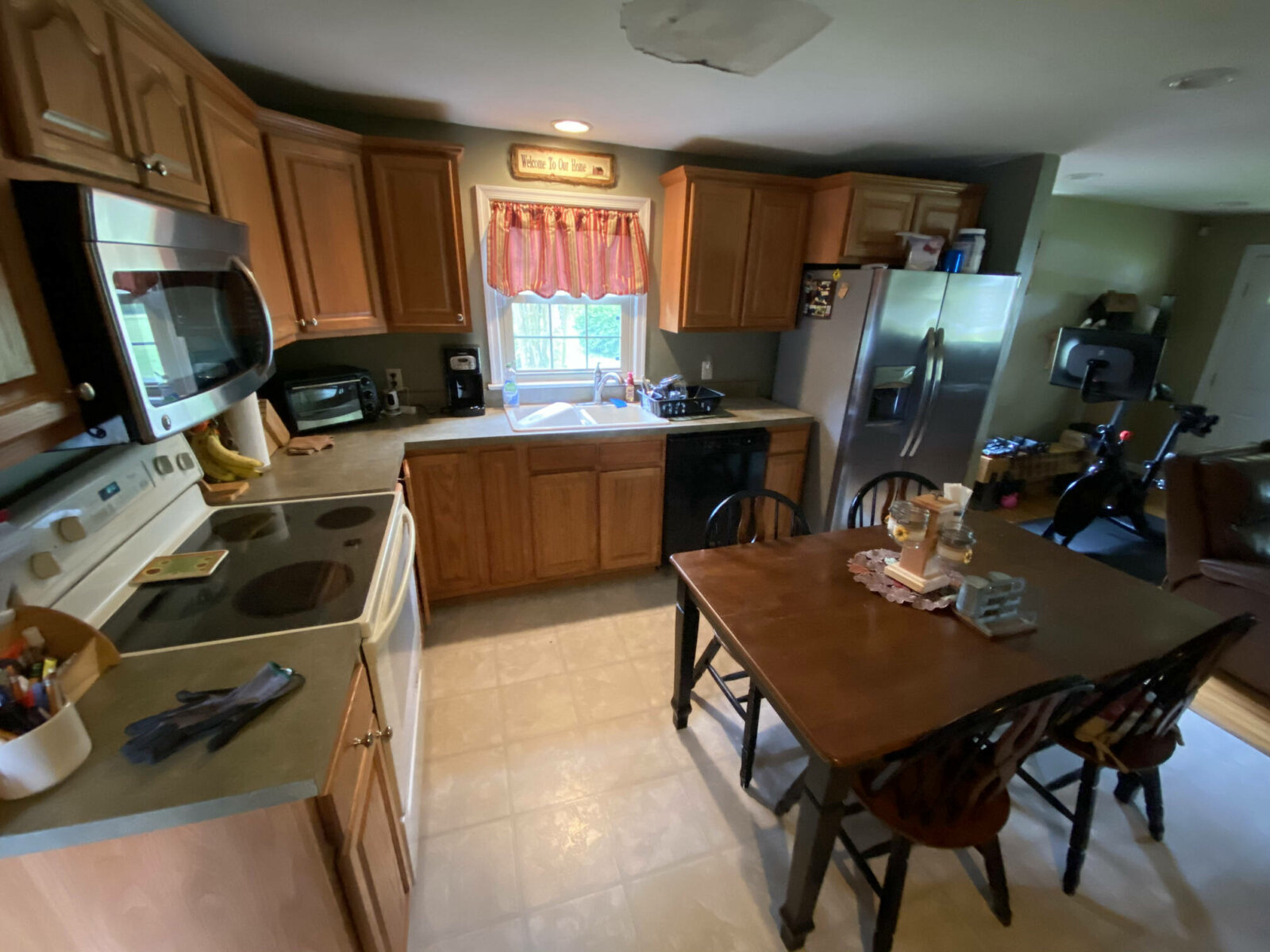 6955 Hawthorne Rd, La Plata, MD 20646 4 Brothers Investment