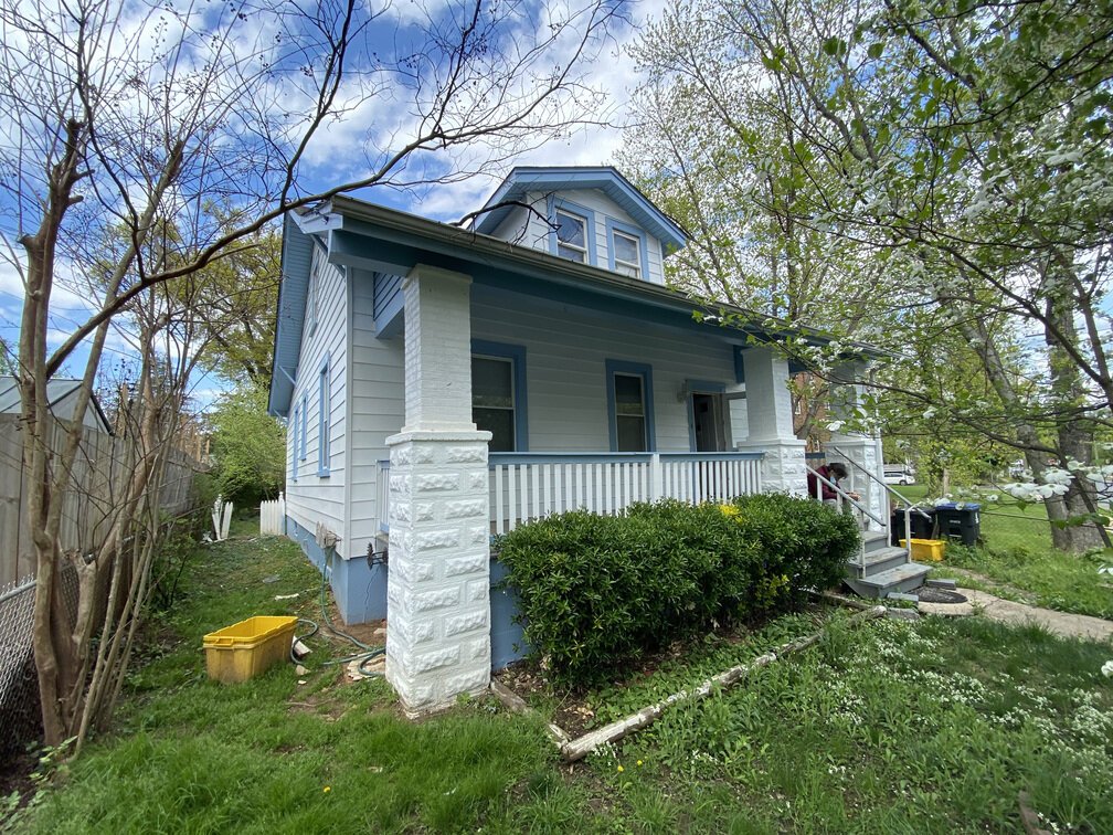 3502 Bunker Hill Rd, Mt Rainier, MD 20712 4 Brothers Investment